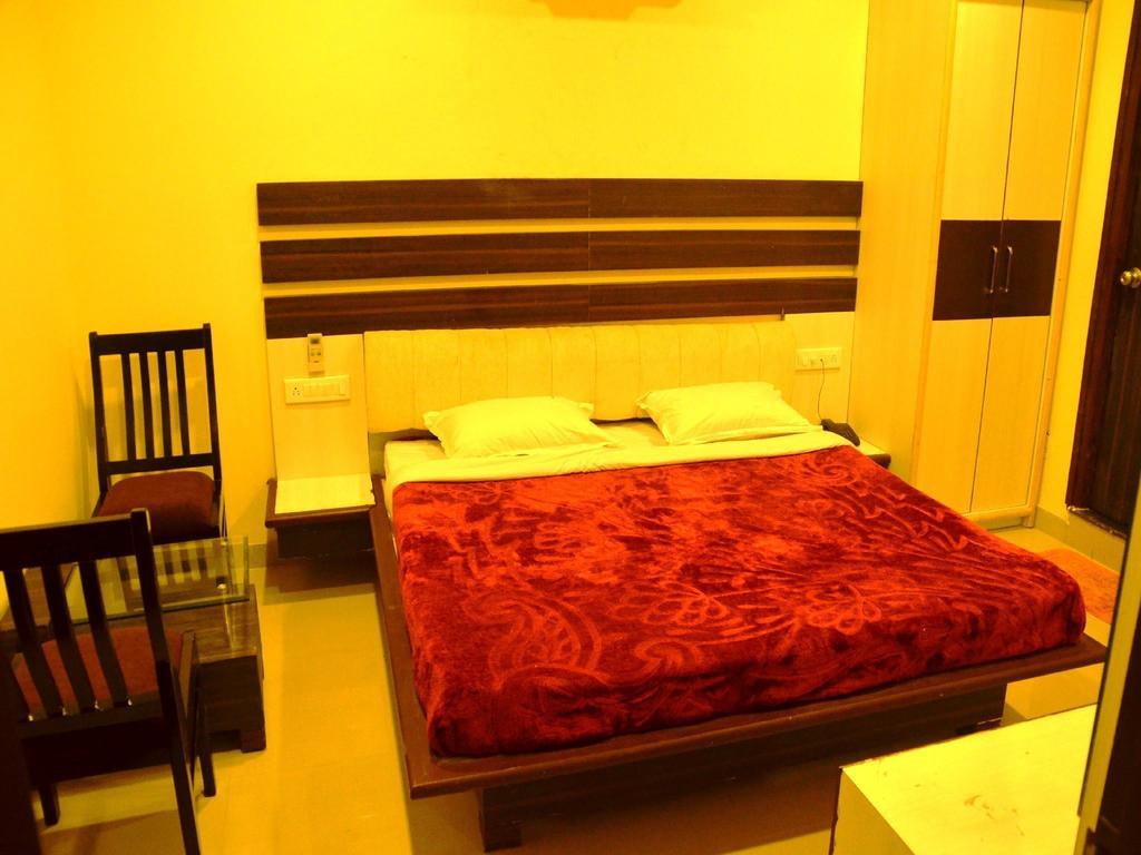 Ardency Inn Udaipur Bagian luar foto