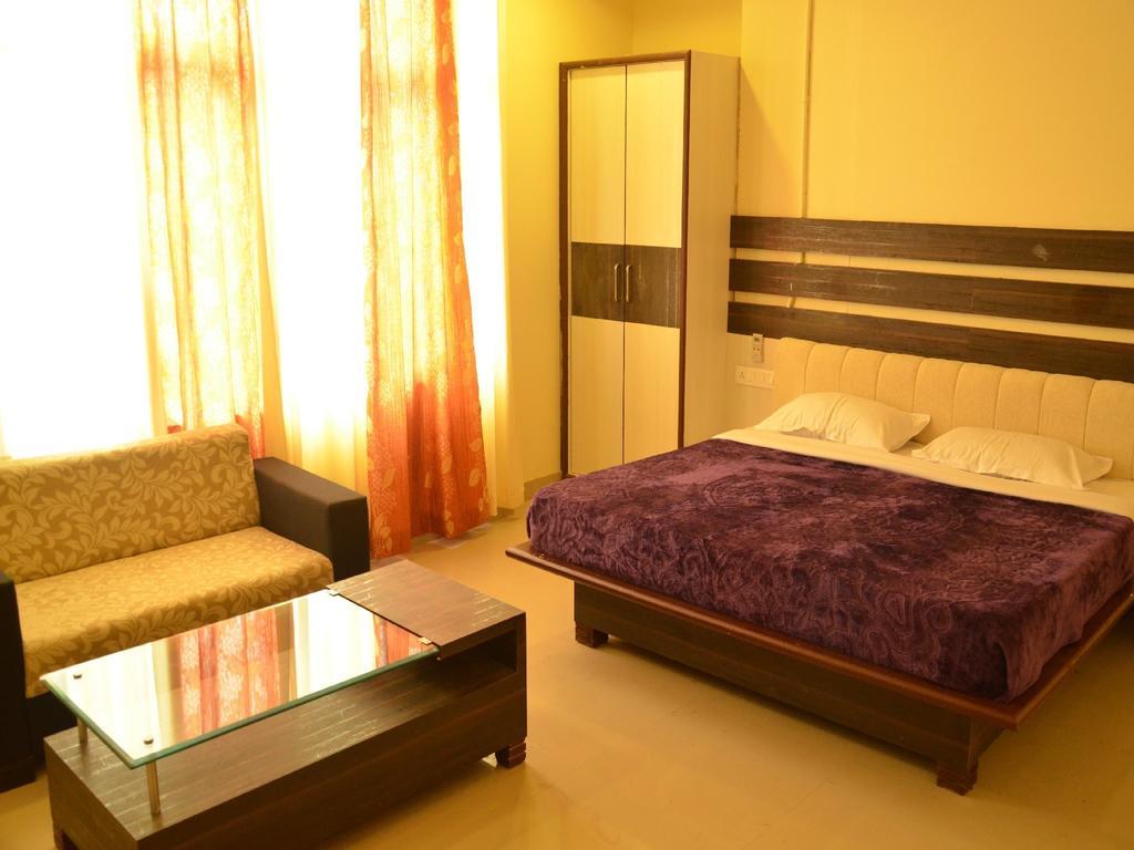 Ardency Inn Udaipur Bagian luar foto